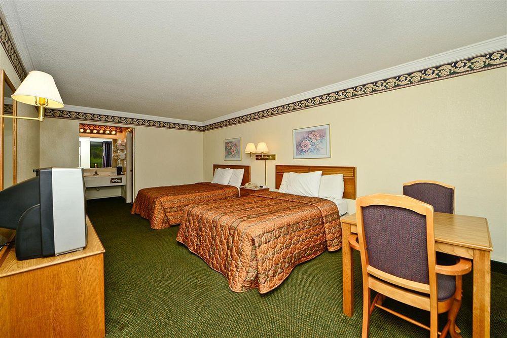 Americas Best Value Inn - Somerset Buitenkant foto